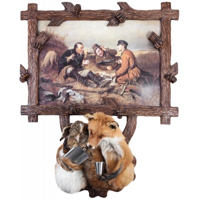 Чучело "Лиса и заяц" с картиной "Охотники"