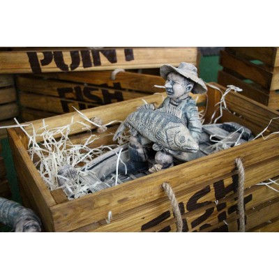 Скульптура Fish Point "Судачник в лодке"