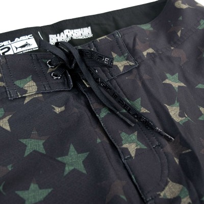 Шорты Pelagic Sharkskin Americamo Fishing Shorts 30 ц:green fish camo