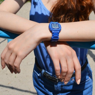 Часы Casio LA-20WH-2AEF. Синий